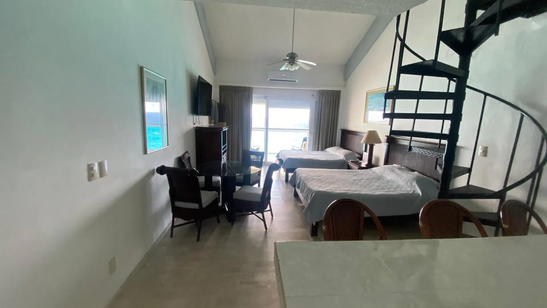 Ocean Win Apartment Cancun 0*,  Mexico